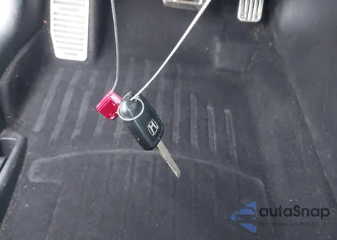 2017 Honda Accord Sport z USA, uszkodzony, nr VIN 1HGCR2F50HA178323